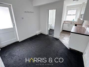 Lord Street, Fleetwood, Lancashire FY7, 2 bed flat to rent, £650 pcm | PrimeLocation