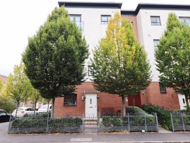 Lord Street, Salford, 3 bed duplex to rent £1,550 pcm £358 pw