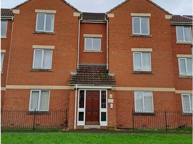 Lords Way, Bridgwater TA6, 2 bed flat to rent, £1,200 pcm | PrimeLocation