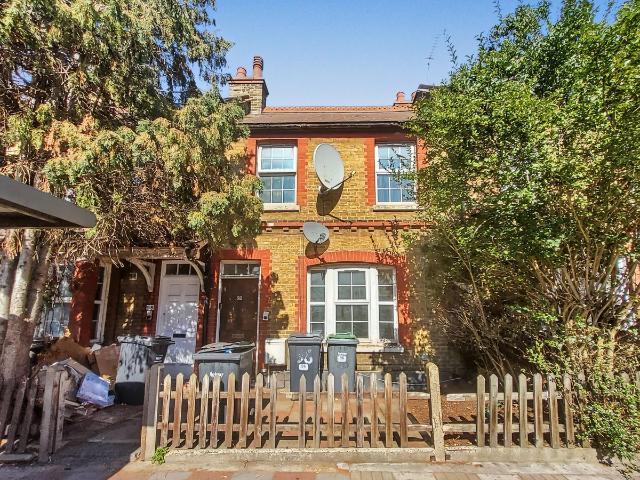 Lordship Lane, London N17, 3 bed terraced house to rent, £2,750 pcm | PrimeLocation