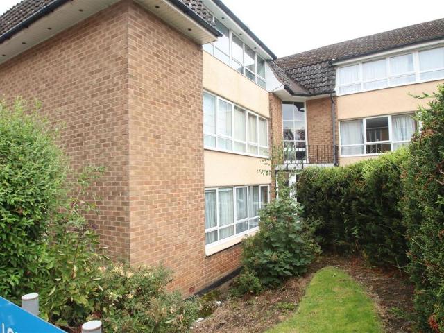Lordswood Square, Lordswood Road, Metchley, B17 9BS, United Kingdom | 2 bed apartment for rent #138511944 | Rentberry