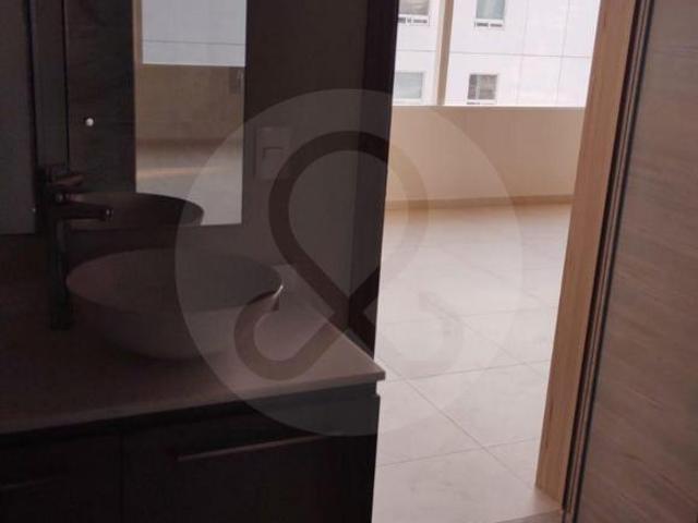Lore: Departamento en venta en San Lorenzo