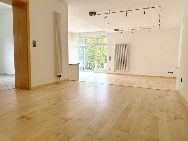 LORENZ Angebot in Wiemelhausen: IDEAL FÜR DAS PAAR! Repräsentative 3,5 R. EG Etagen Terrassen W