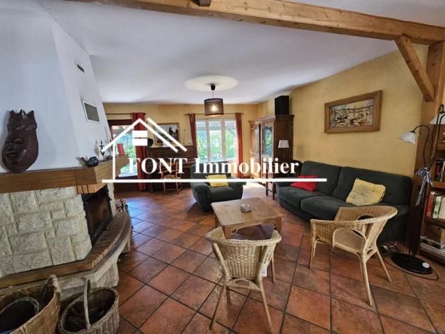 LORETTE, MAISON SUR GRAND TERRAIN PLAT