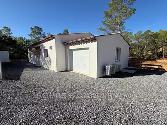 Lorgues 83510 Location maison 5 pièces t5 garage