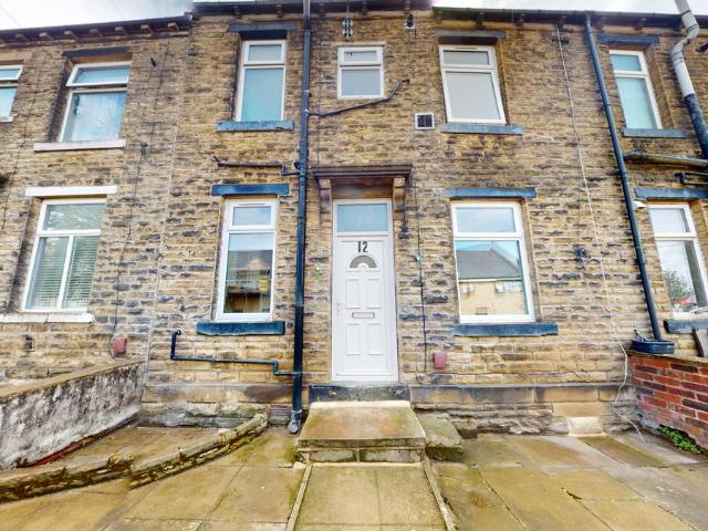 Loris Street, Bradford BD4, 2 bed terraced house to rent, £695 pcm | PrimeLocation
