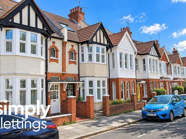 Lorna Road, Hove BN3, Studio to rent, £895 pcm | PrimeLocation
