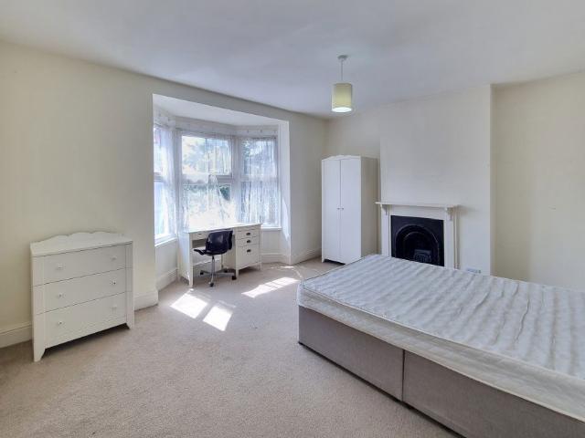 Lorne Road, Leicester LE2, 4 bed terraced house to rent, £433 pcm | PrimeLocation