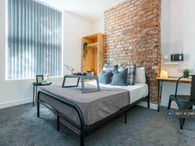 Lorne Street, Liverpool, L7 3 bed flat to rent £1,764 pcm £407 pw
