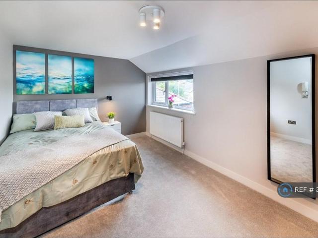 Lorne Street, Reading, RG1 1 bed in a house share to rent £900 pcm £208 pw