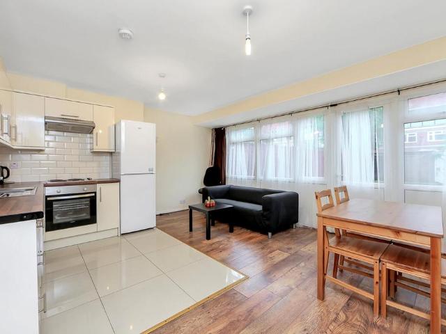 Lorrimore Road, London, SE17 3ND, United Kingdom | 4 bed townhouse for rent #140654552 | Rentberry