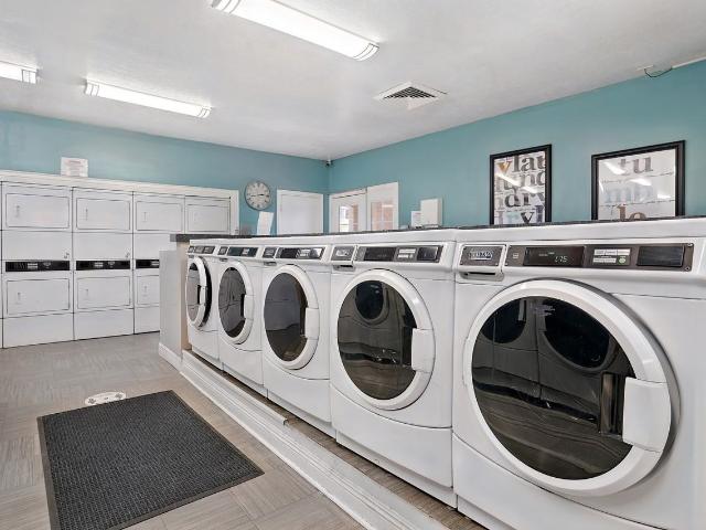 Lost Creek Apartments 1 Bedroom Apartment for Rent at 4950 S State St, Murray, UT 84107 Murray