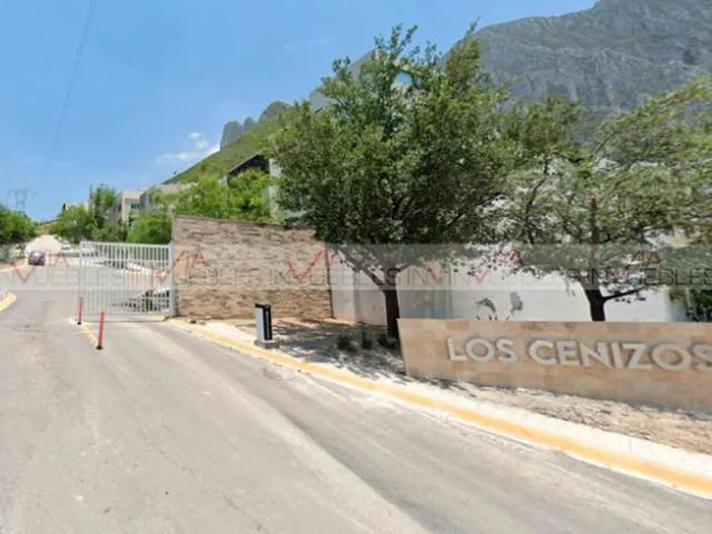 Los Cenizos