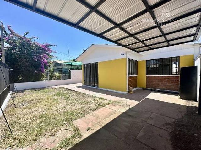 LOS ANDES ARRIENDO CASA 4D 2B 1E