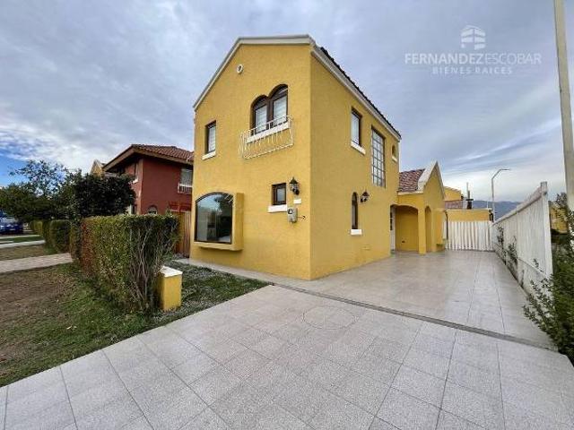 LOS ANDES ARRIENDO CASA 3D 3B COND. LOS MAITENES
