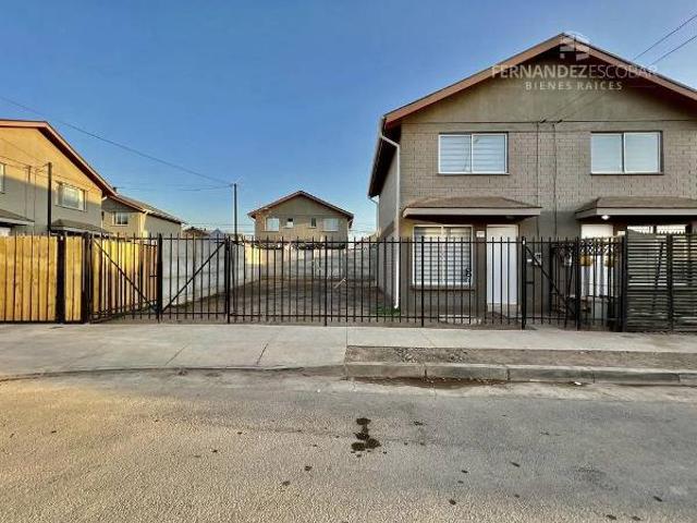 LOS ANDES ARRIENDA CASA 3D 2B SENDERO DE LOS ANDES