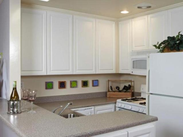 Los Angeles CA 90049 LS105354354