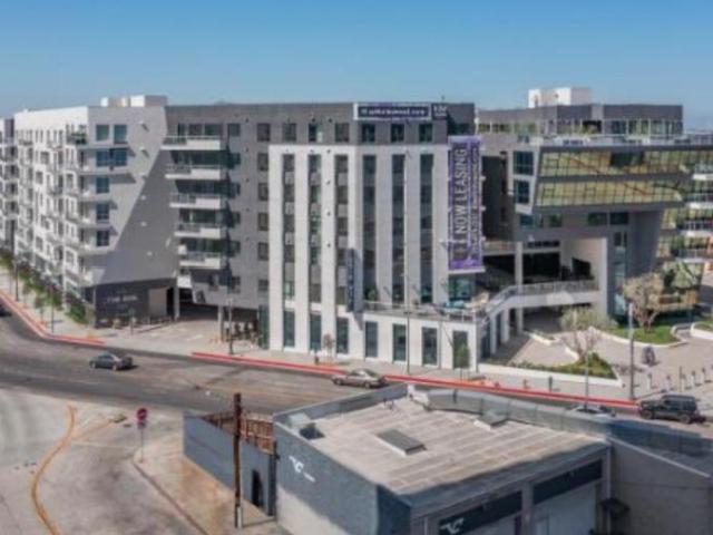 Los Angeles CA 90028 LS101942601