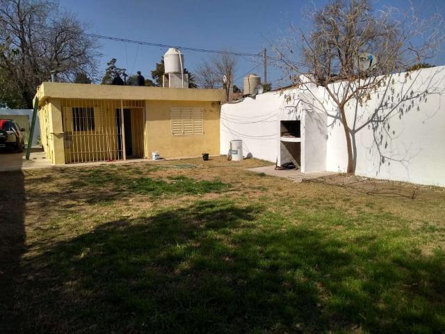 LOS BOULEVARES DE LOS SICILIANOS 6300 CASA 2 DORMITORIOS CON PATIO EN ALQUILER