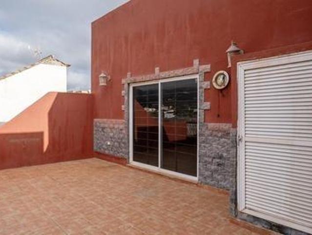 Los Baldíos: Se vende ático con gran terraza, 3 habitaciones, luminoso