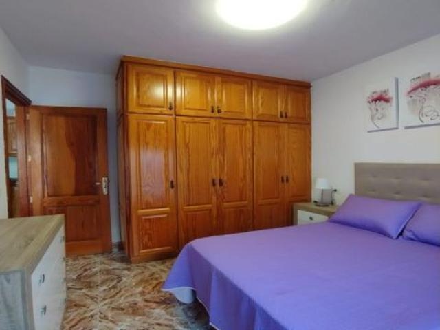 LOS GIGANTES santiago del teide 2 HABITACIONES, salon comedor, COCINA AMERICANA, balcon, ASCENSOR