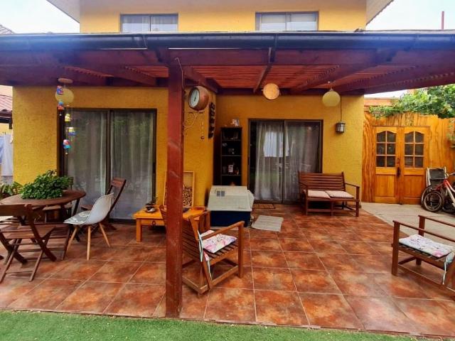 Los jacaranda / ovalle