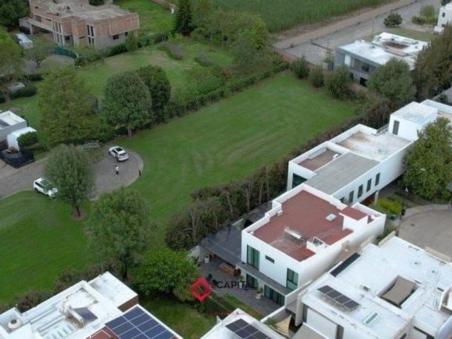 Los Sauces Terreno de Lujo Zona Arbolada Zona Real