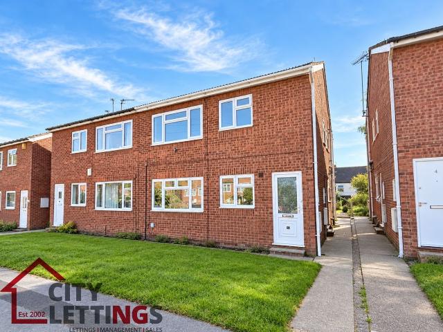 Loscoe Gardens, Carrington NG5, 2 bed maisonette to rent, £825 pcm | PrimeLocation