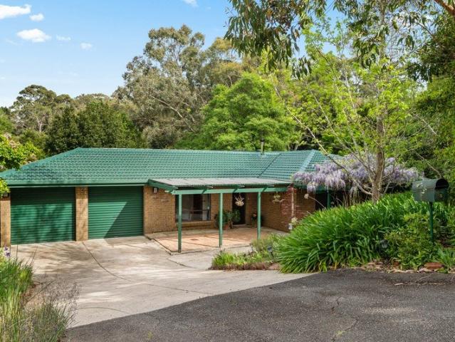 Lose yourself in 2207sqm of Hills magic, without losing touch with the world