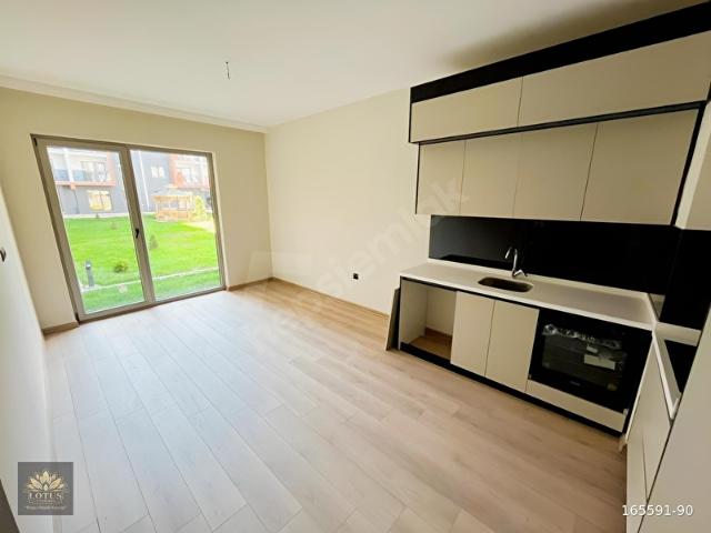 LOTUS TÖREKENT MOOD METRO'DA PEYZAJ CEPHELİ 1+1 KİRALIK DAİRE