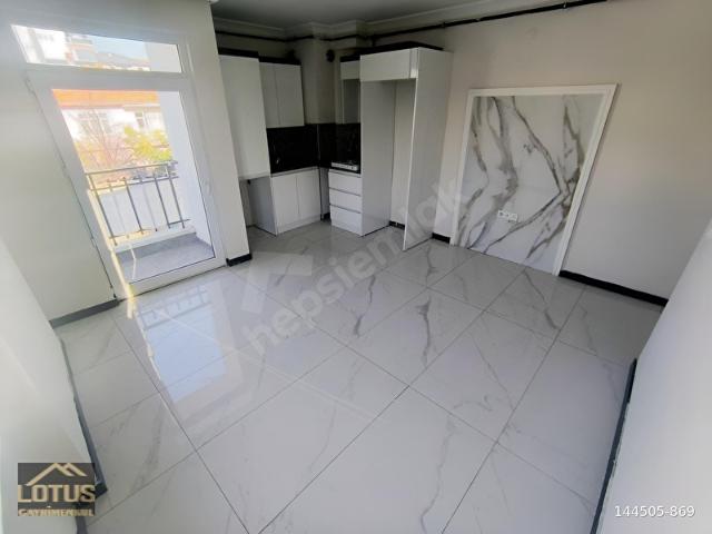 LOTUS DAN ASKERLİK ŞUBESİ KARŞISI EŞYASIZ 1+1