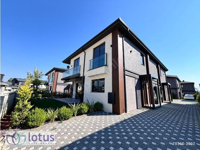 LOTUS GAYRİMENKULDEN DÜZCE KAZUKOĞLU MAHALLESİNDE 3+1 LÜKS VİLLA
