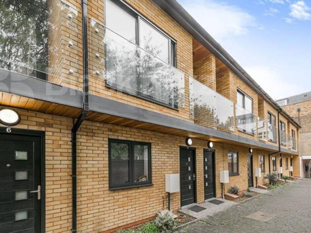 Lotus Mews N19, Holloway, 3 bed flat to rent, £4,398 pcm | PrimeLocation