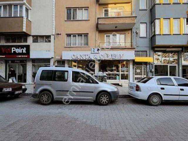 Lotus'tan Ambaryolunda Satılık 2+1 Masrafsız Geniş Daire