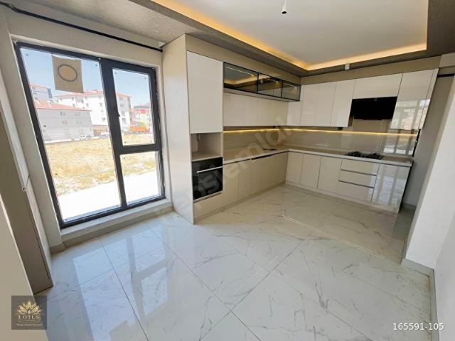 LOTUSYENİÇİMŞİT MH SIFIR 150 M2 FULL YAPILI 4+1 SATILIK DAİRE