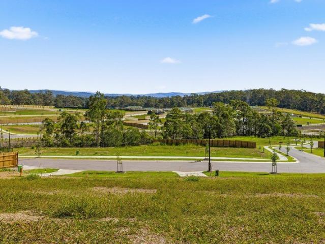 Lot 106, Bellagrove Estate Elevated 702m² Block Ready to Build