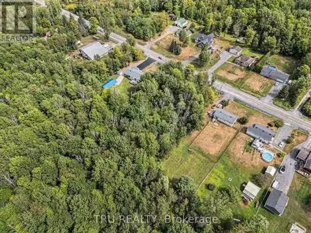 Lot #12 Gagne Road E, Clarence Rockland, ON, K0A 2A0 vacant.