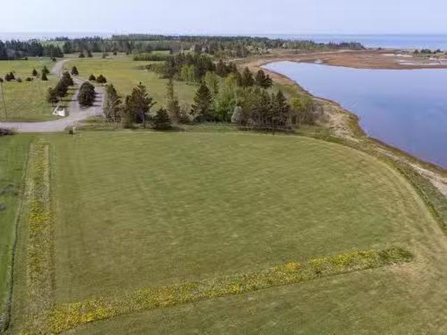 Lot 17 1 River View Drive, Cape Traverse, PE, C0B 1X0 vacant.