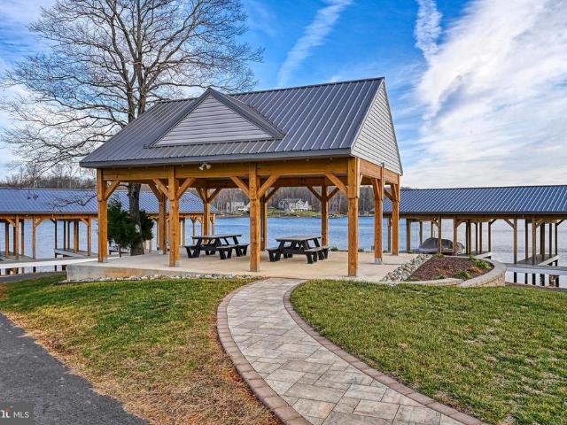 Lot 17 Rock Island Rdg