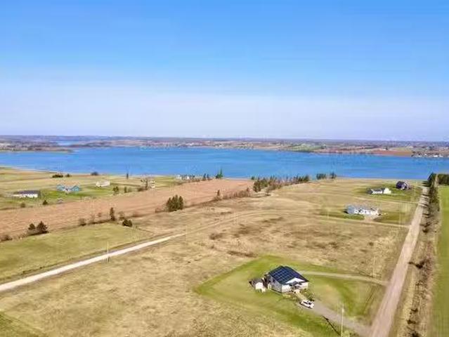 Lot 17 Vannie Court, Fairview, PE, C0A 1H2 vacant land for s.