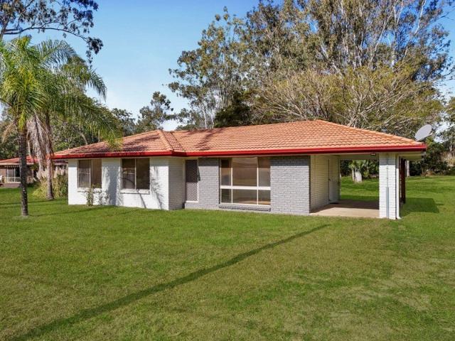 Lot 1 / 255 Jones Road Renovated Home family home on a large block space for shed, toys etc.