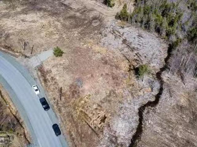 Lot 2022 14 Paradise Road, Albert Bridge, NS, B1K 2V2 vacant.