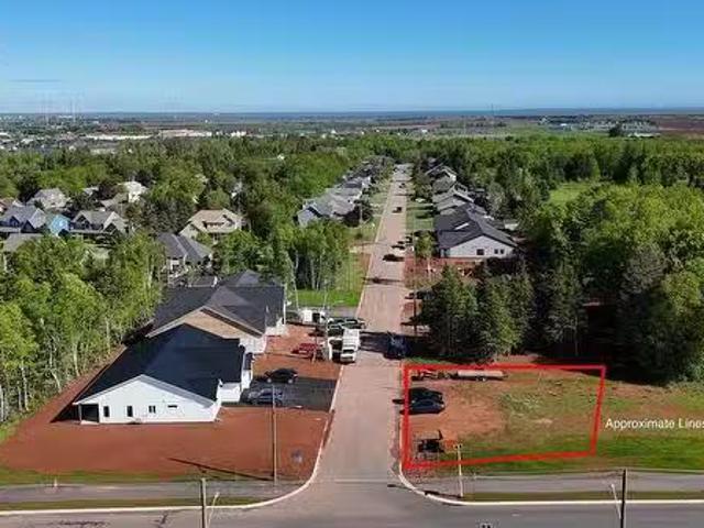 Lot 20 11 Colin Avenue, Summerside, PE, C1N 5W5 vacant land.