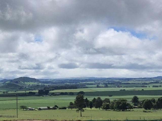 Lot 21 Country View Great Views