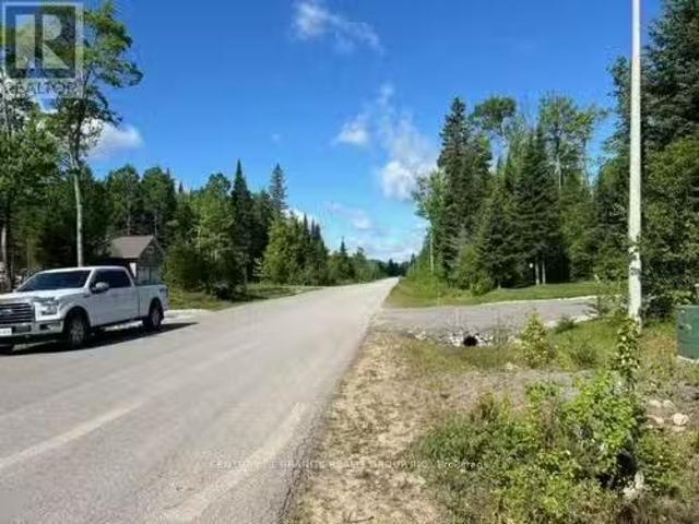 Lot 27 Bancroft Ridge Drive, Bancroft, ON, K0L 1C0 vacant la.