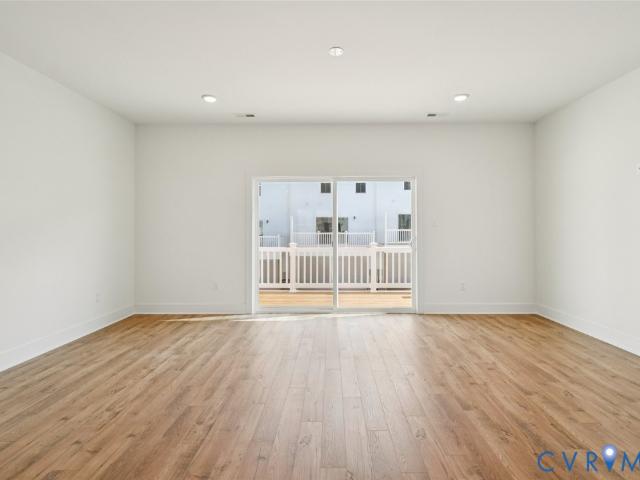 Lot 27 Sunrise Oasis Alley
