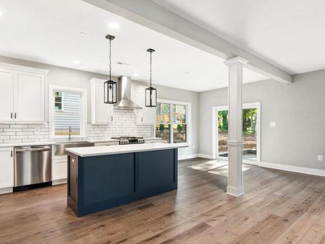 Lot 2 Cynwyd