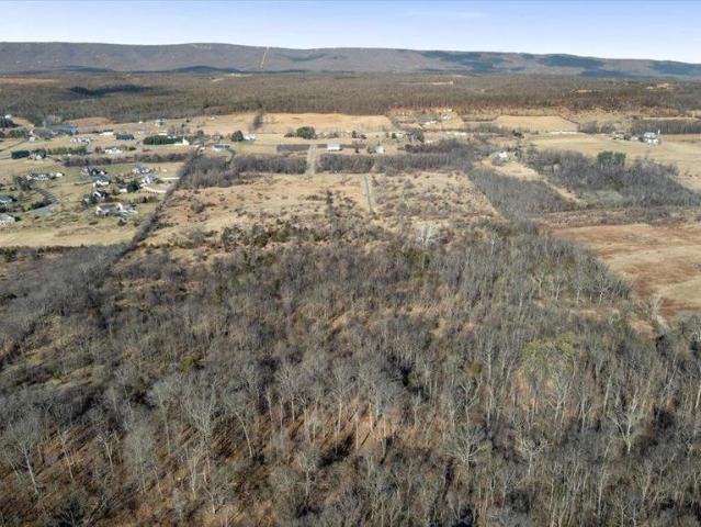 Lot 7 and 4035 Cedar Creek Grade