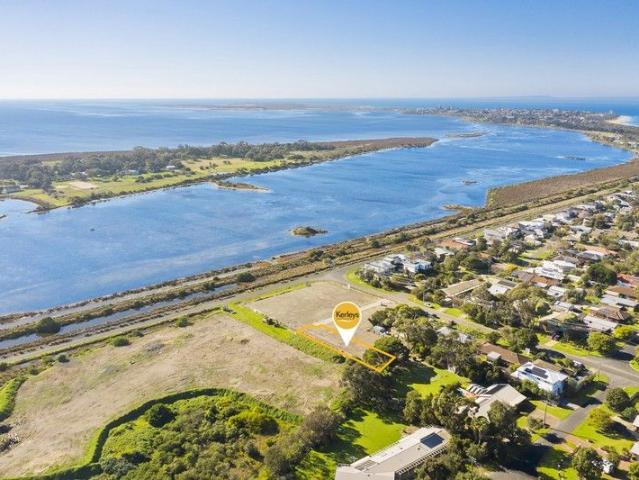 Lot 7, Swan Waters