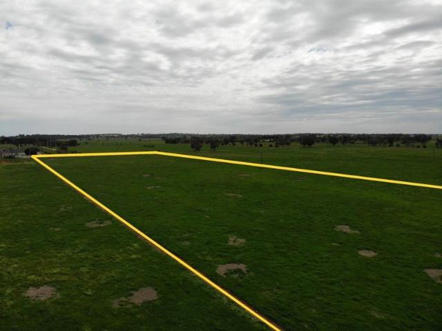 LOT 4/248 WHITHEAD STREET, COROWA 19.875 ACRES!